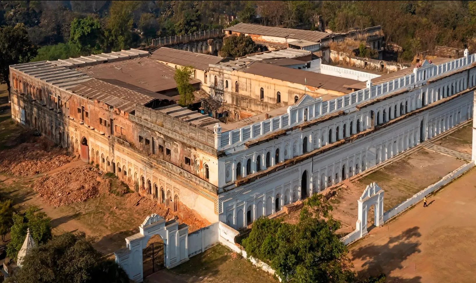 Raghunath Palace (Surguja Palace) from the air